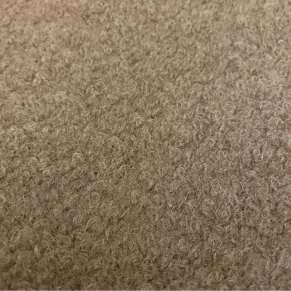 Women DKNY brown Boucle coat. Size L - Picture 5 of 5